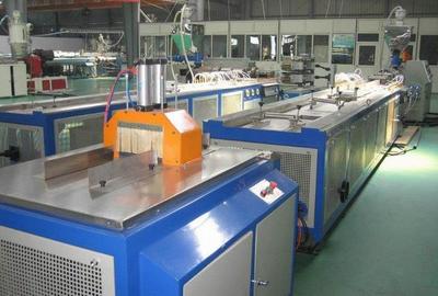 我國塑料機械設備應用廣泛需求大，技術創新驅動機械設備研發升級